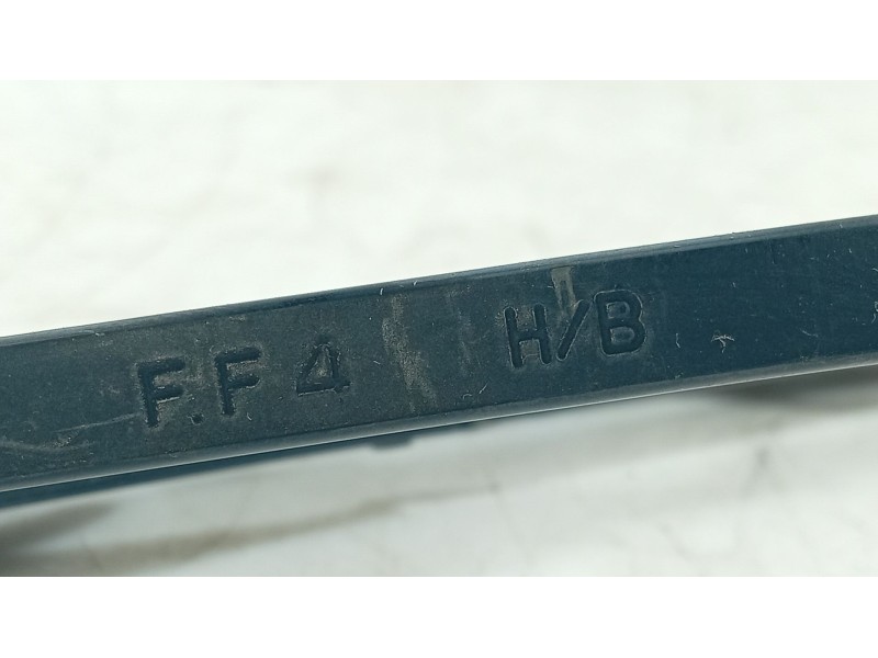 Recambio de brazo limpia trasero para chevrolet lacetti (j200) 1.6 referencia OEM IAM   