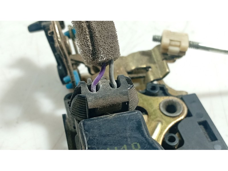 Recambio de cerradura puerta trasera izquierda para chevrolet lacetti (j200) 1.6 referencia OEM IAM   
