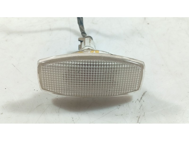 Recambio de piloto lateral delantero izquierdo para chevrolet lacetti (j200) 1.6 referencia OEM IAM   