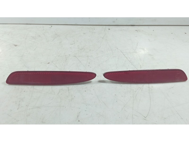 Recambio de reflector paragolpe trasero izquierdo para chevrolet lacetti (j200) 1.6 referencia OEM IAM   