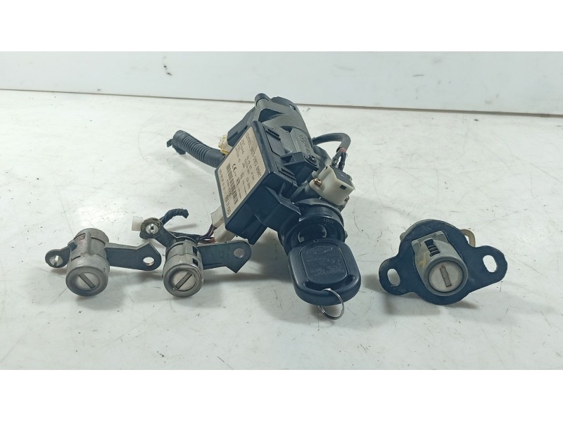 Recambio de conmutador de arranque para chevrolet lacetti (j200) 1.6 referencia OEM IAM   