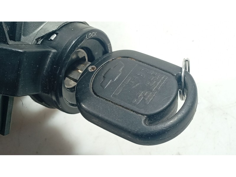 Recambio de conmutador de arranque para chevrolet lacetti (j200) 1.6 referencia OEM IAM   