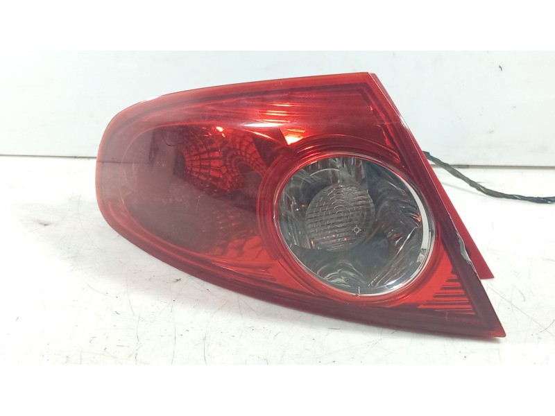 Recambio de piloto trasero izquierdo para chevrolet lacetti (j200) 1.6 referencia OEM IAM   