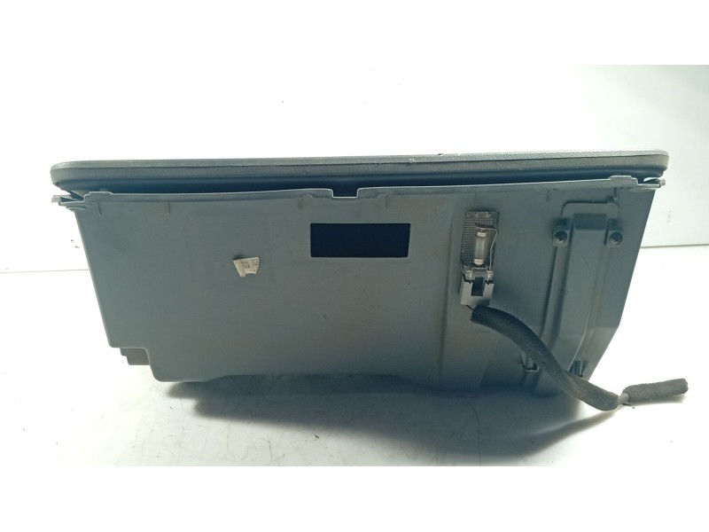 Recambio de guantera para chevrolet lacetti (j200) 1.6 referencia OEM IAM   
