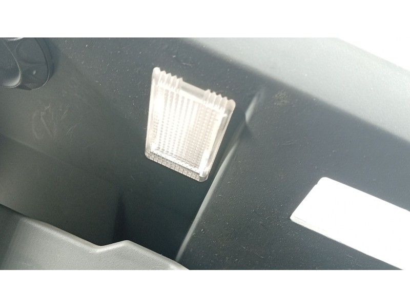 Recambio de guantera para chevrolet lacetti (j200) 1.6 referencia OEM IAM   