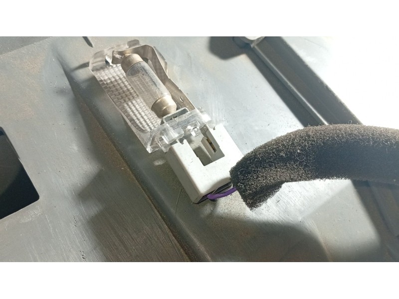 Recambio de guantera para chevrolet lacetti (j200) 1.6 referencia OEM IAM   