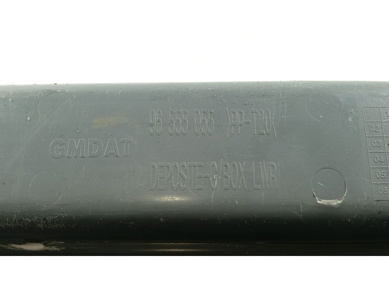 Recambio de guantera para chevrolet lacetti (j200) 1.6 referencia OEM IAM   