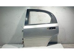 Recambio de puerta trasera izquierda para chevrolet lacetti (j200) 1.6 referencia OEM IAM   