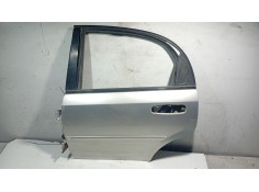 Recambio de puerta trasera izquierda para chevrolet lacetti (j200) 1.6 referencia OEM IAM    2