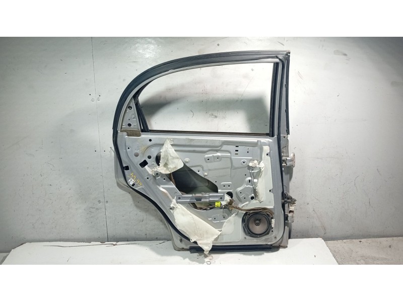 Recambio de puerta trasera izquierda para chevrolet lacetti (j200) 1.6 referencia OEM IAM   