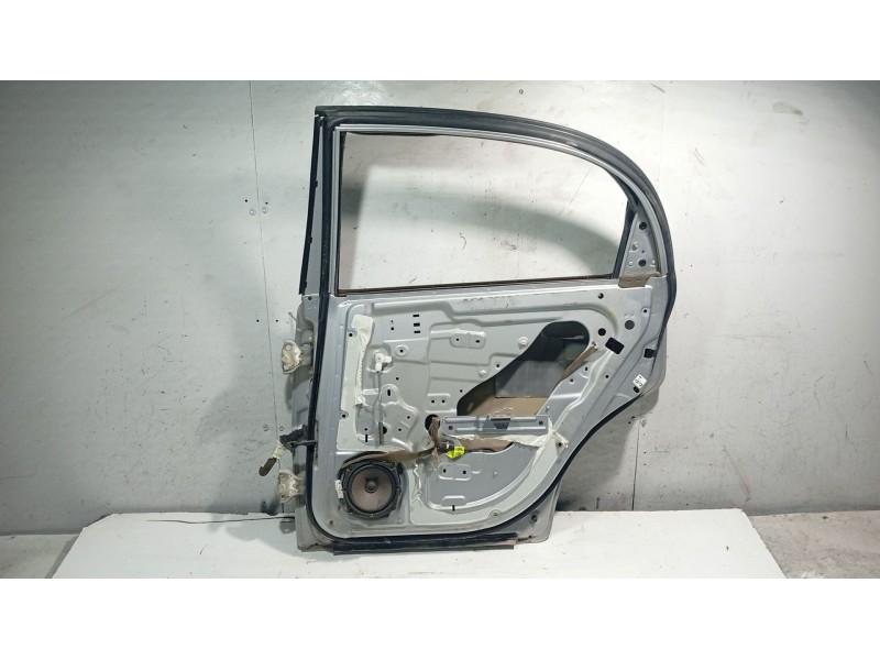 Recambio de puerta trasera derecha para chevrolet lacetti (j200) 1.6 referencia OEM IAM   