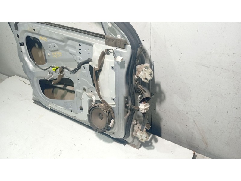 Recambio de puerta delantera izquierda para chevrolet lacetti (j200) 1.6 referencia OEM IAM   