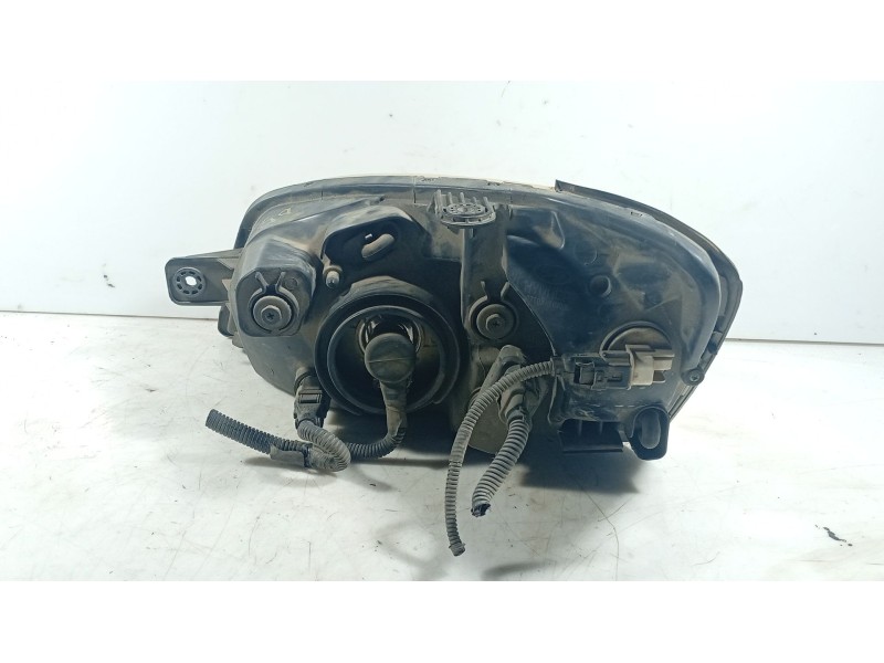Recambio de faro derecho para hyundai getz (tb) 1.1 referencia OEM IAM 921021C030  