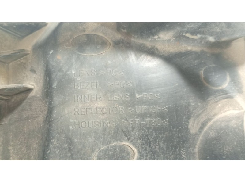 Recambio de faro derecho para hyundai getz (tb) 1.1 referencia OEM IAM 921021C030  