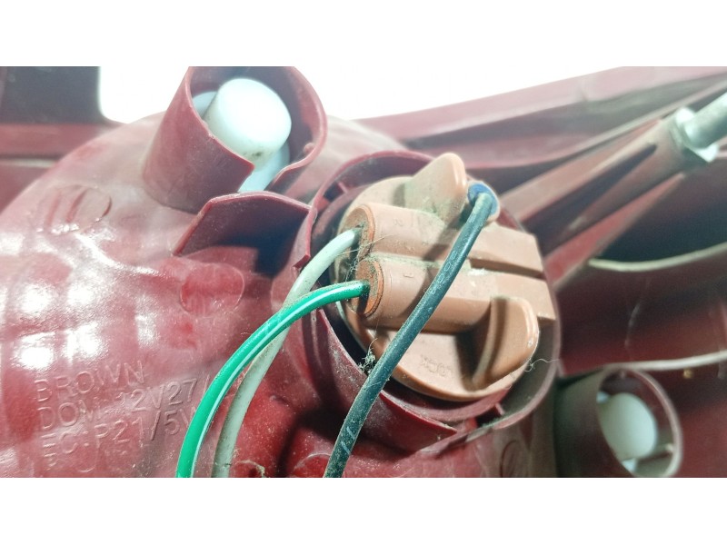 Recambio de piloto trasero izquierdo para hyundai getz (tb) 1.1 referencia OEM IAM 924011C010  