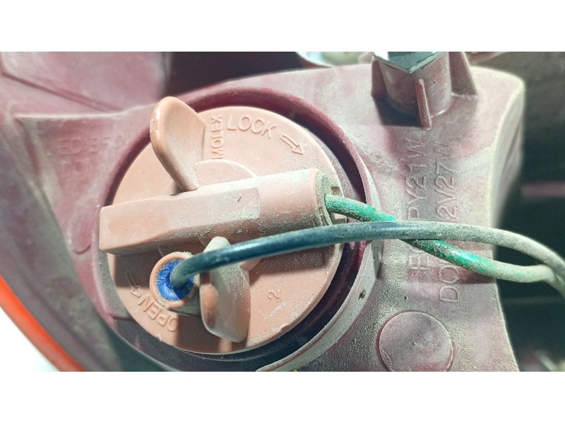 Recambio de piloto trasero derecho para hyundai getz (tb) 1.1 referencia OEM IAM 924021C010  