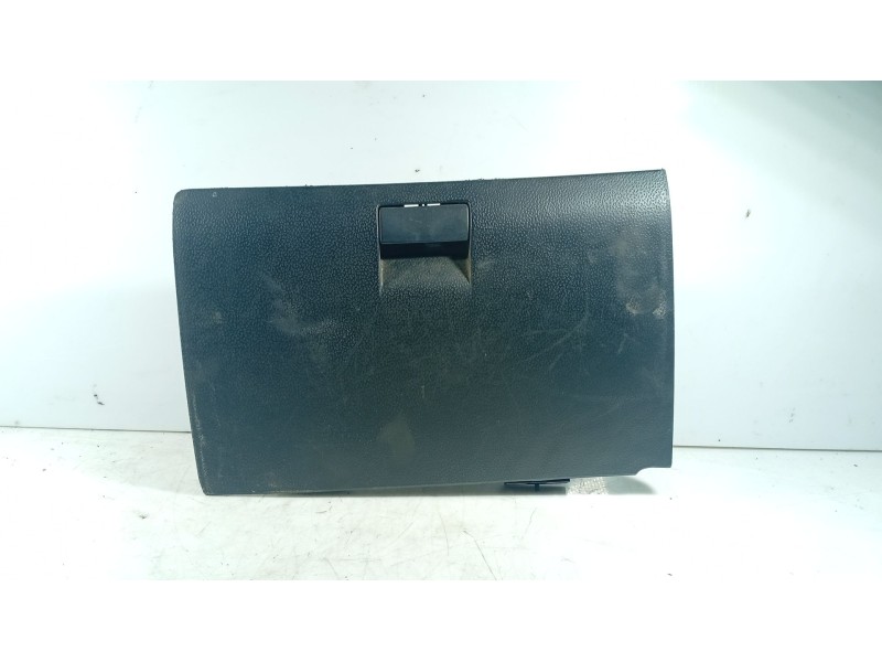 Recambio de guantera para hyundai getz (tb) 1.1 referencia OEM IAM 845101C000LT  