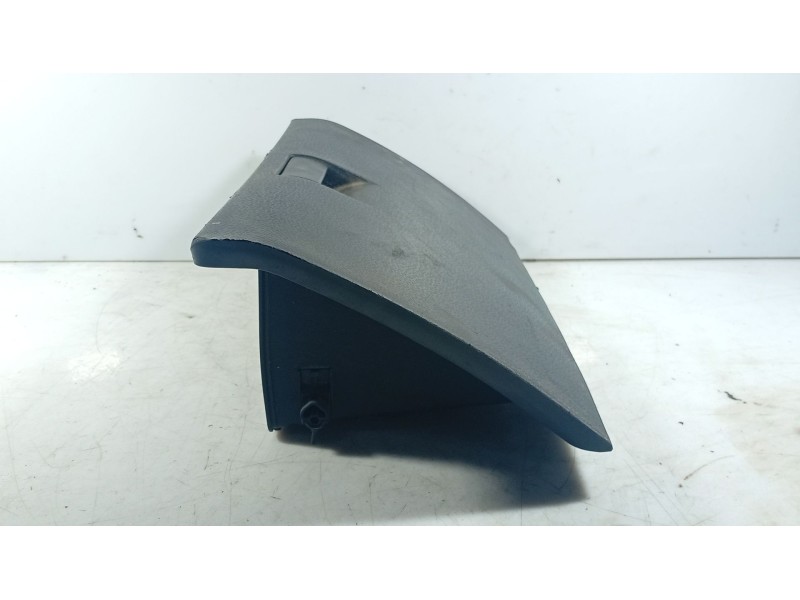 Recambio de guantera para hyundai getz (tb) 1.1 referencia OEM IAM 845101C000LT  