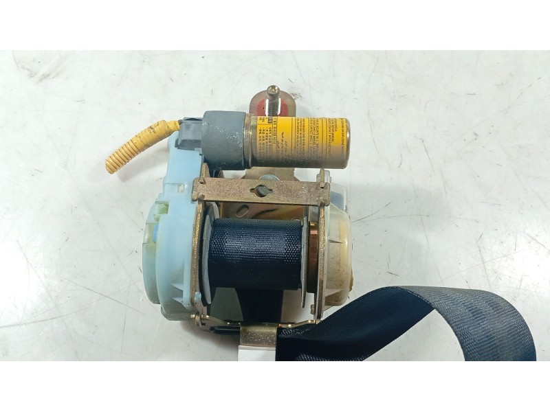 Recambio de cinturon seguridad delantero derecho para hyundai getz (tb) 1.1 referencia OEM IAM 888201C200LT  
