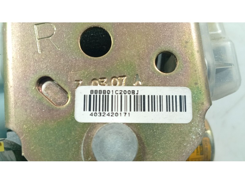 Recambio de cinturon seguridad delantero derecho para hyundai getz (tb) 1.1 referencia OEM IAM 888201C200LT  