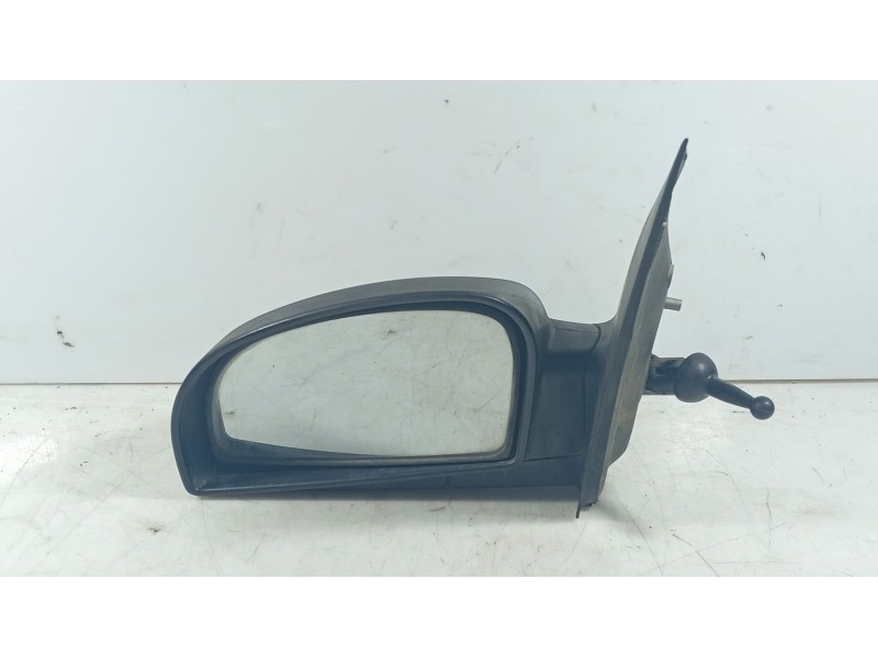 Recambio de retrovisor izquierdo para hyundai getz (tb) 1.1 referencia OEM IAM   