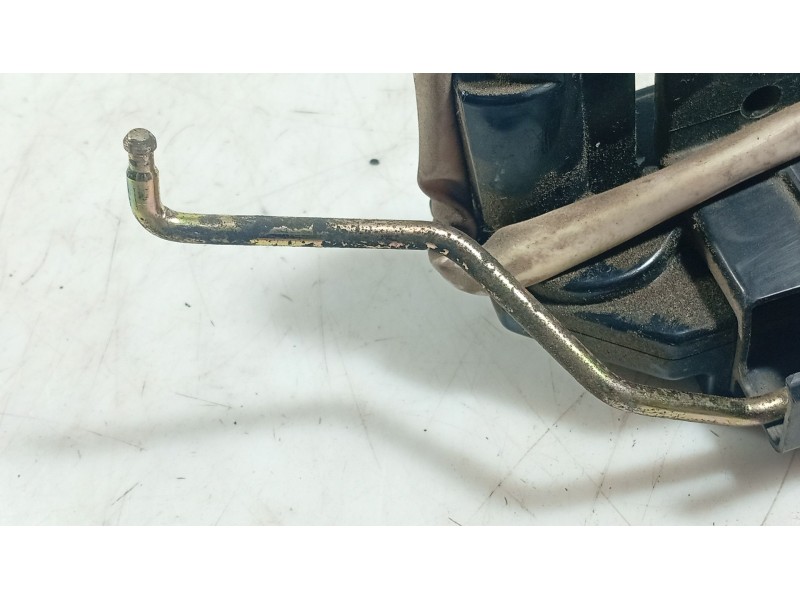 Recambio de cerradura puerta trasera derecha para hyundai getz (tb) 1.1 referencia OEM IAM 814201C000  