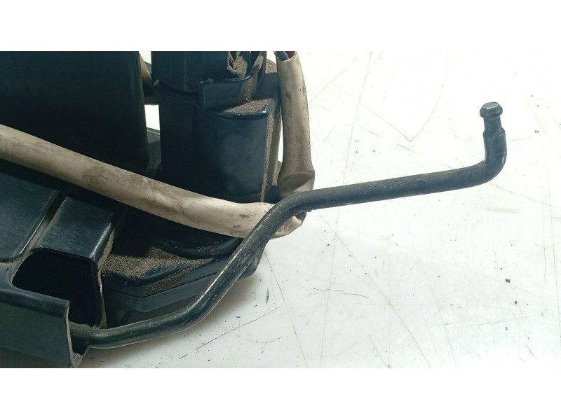 Recambio de cerradura puerta trasera izquierda para hyundai getz (tb) 1.1 referencia OEM IAM 814101C000  