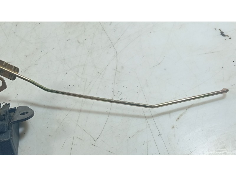 Recambio de cerradura maletero / porton para hyundai getz (tb) 1.1 referencia OEM IAM 812301C000  