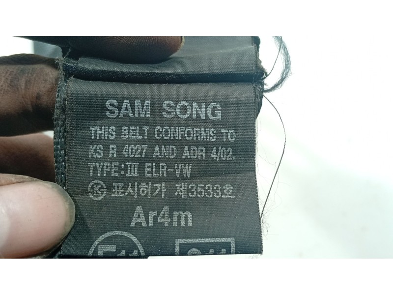 Recambio de cinturon seguridad trasero central para hyundai getz (tb) 1.1 referencia OEM IAM 898101C210LT  