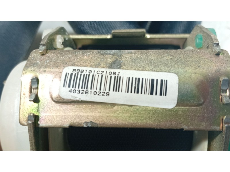 Recambio de cinturon seguridad trasero central para hyundai getz (tb) 1.1 referencia OEM IAM 898101C210LT  
