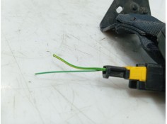 Recambio de anclaje cinturon trasero izquierdo para citroën c3 iii (sx) 1.2 puretech 82 referencia OEM IAM    2