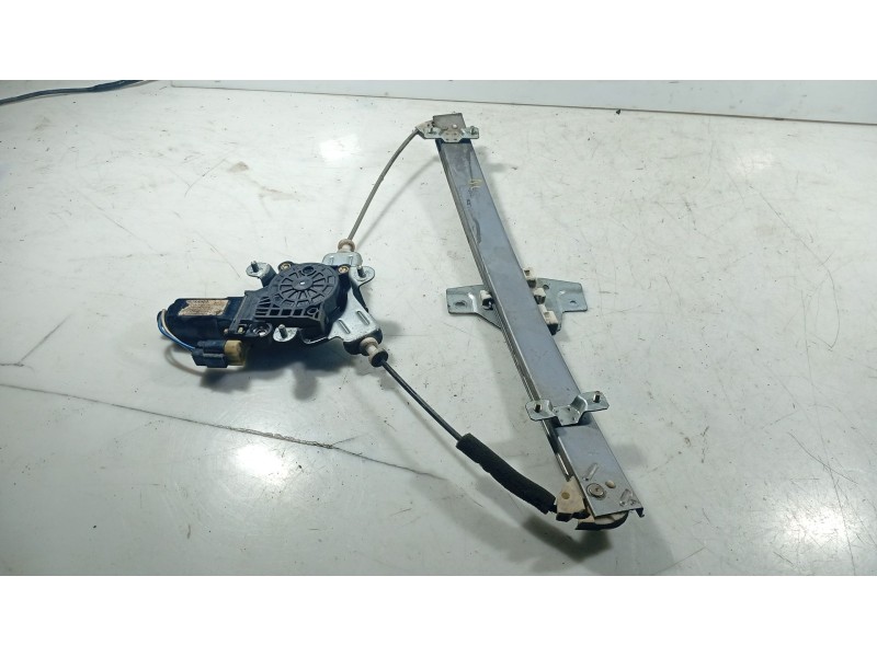 Recambio de elevalunas delantero izquierdo para hyundai getz (tb) 1.1 referencia OEM IAM 824011C000  