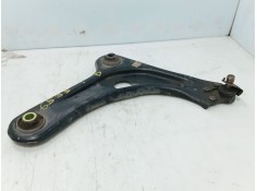 Recambio de brazo suspension inferior delantero derecho para citroën c3 iii (sx) 1.2 puretech 82 referencia OEM IAM   