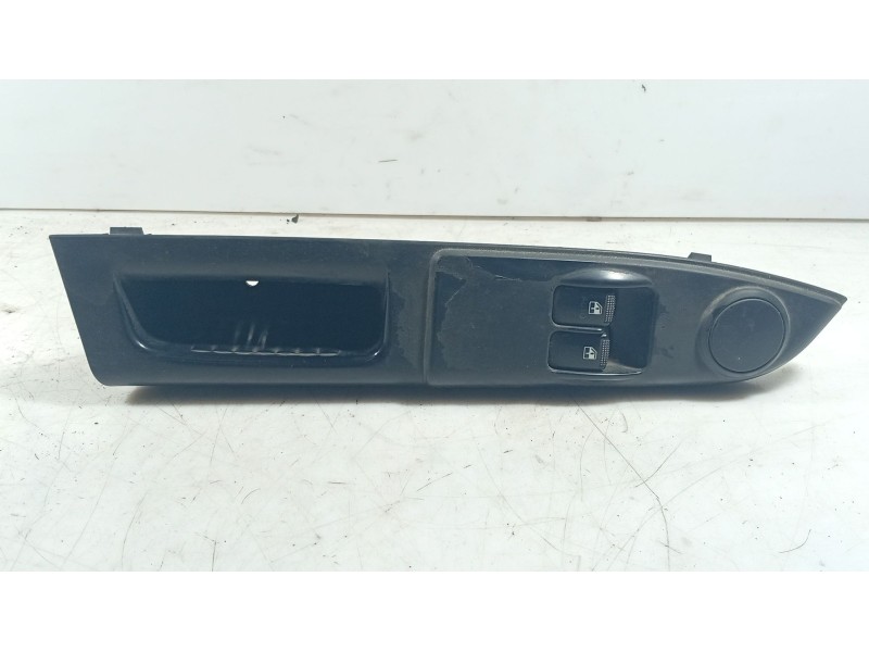 Recambio de mando elevalunas delantero izquierdo para hyundai getz (tb) 1.1 referencia OEM IAM   