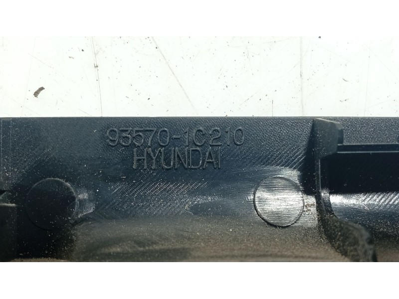 Recambio de mando elevalunas delantero izquierdo para hyundai getz (tb) 1.1 referencia OEM IAM   