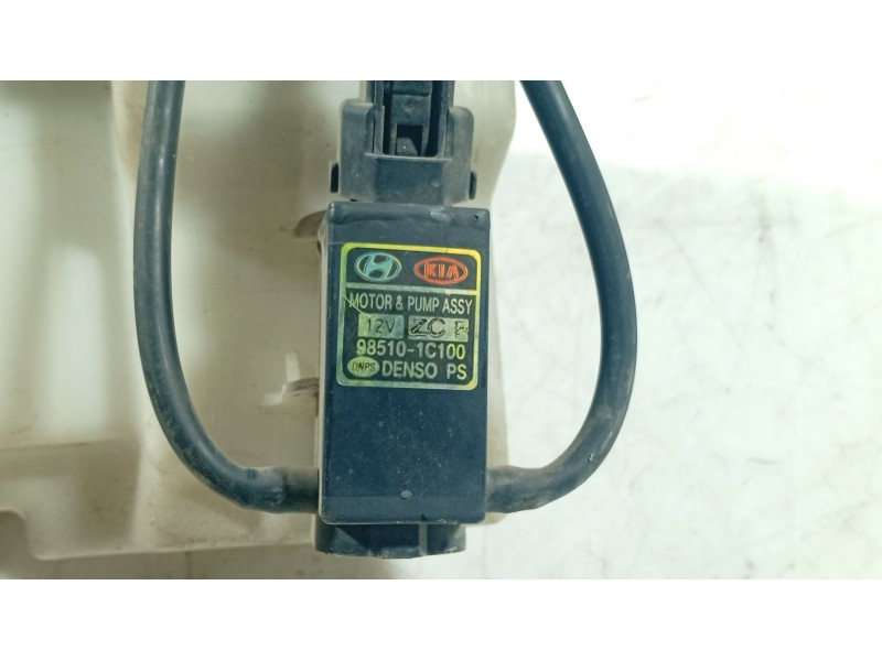 Recambio de deposito limpia para hyundai getz (tb) 1.1 referencia OEM IAM 986201C000  