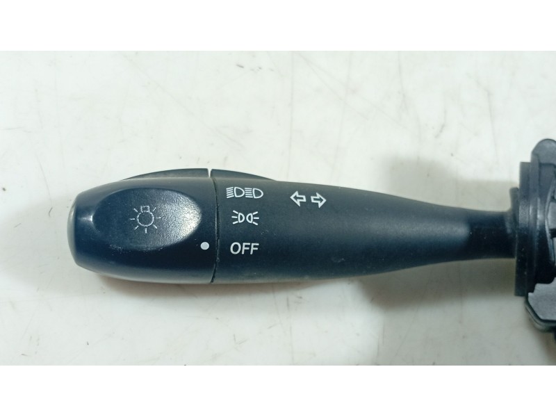 Recambio de mando luces para hyundai getz (tb) 1.1 referencia OEM IAM   