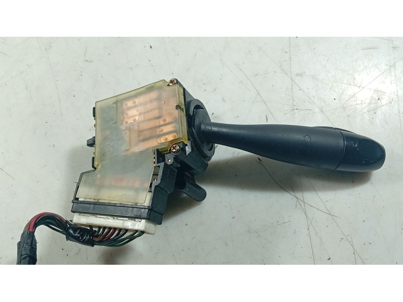 Recambio de mando luces para hyundai getz (tb) 1.1 referencia OEM IAM   