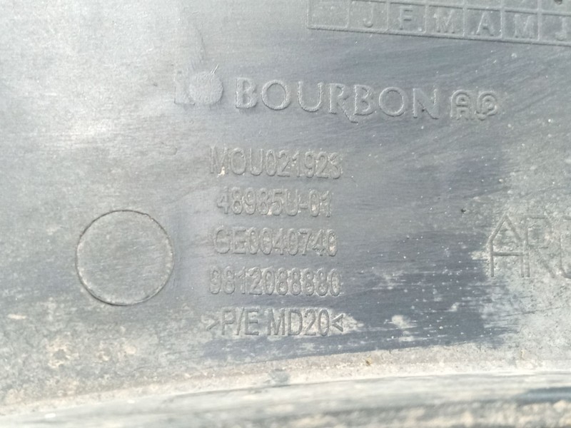 Recambio de moldura para citroën c3 iii (sx) 1.2 puretech 82 referencia OEM IAM   
