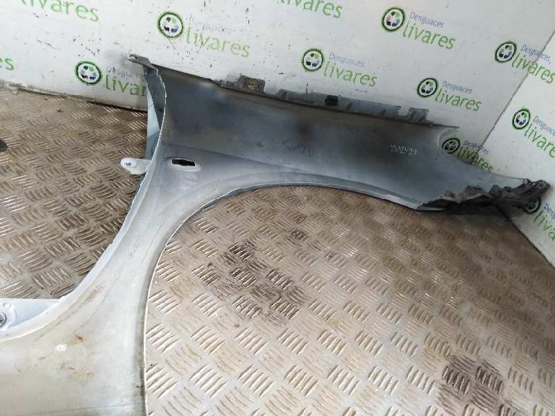 Recambio de aleta delantera izquierda para  referencia OEM IAM   