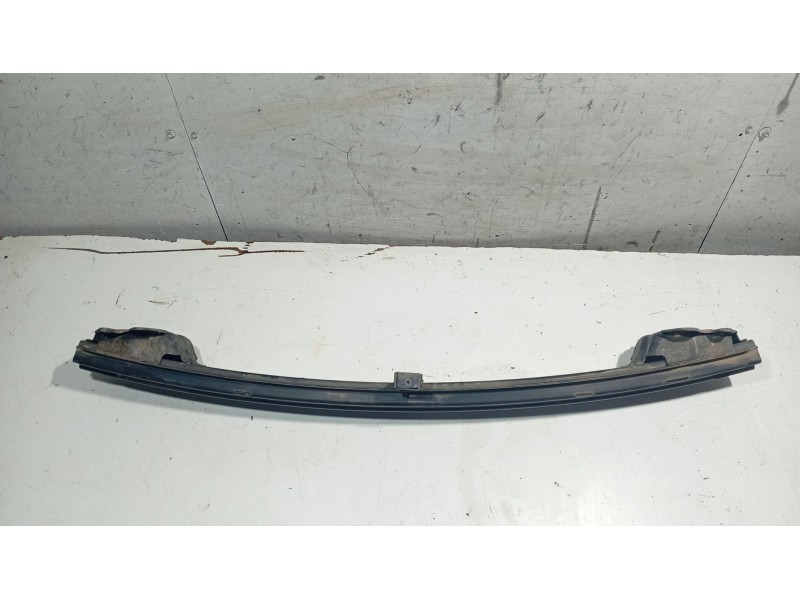 Recambio de refuerzo paragolpes delantero para hyundai getz (tb) 1.1 referencia OEM IAM   