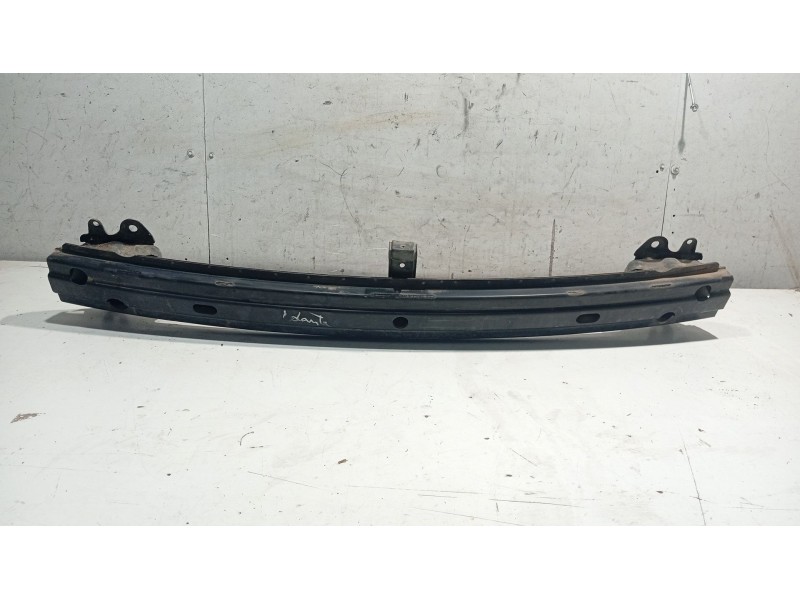 Recambio de refuerzo paragolpes delantero para hyundai getz (tb) 1.1 referencia OEM IAM   