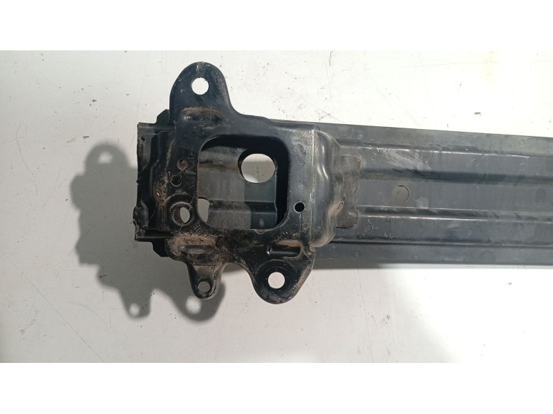 Recambio de refuerzo paragolpes delantero para hyundai getz (tb) 1.1 referencia OEM IAM   
