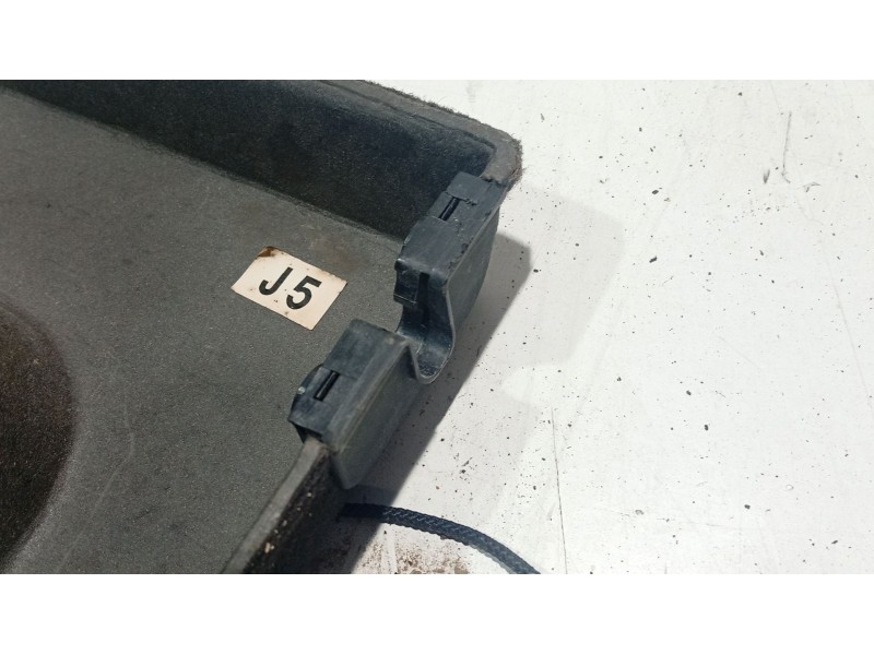 Recambio de bandeja trasera para hyundai getz (tb) 1.1 referencia OEM IAM 859301C900LT  