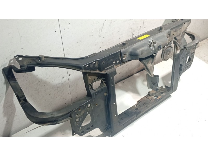 Recambio de panel frontal para hyundai getz (tb) 1.1 referencia OEM IAM   