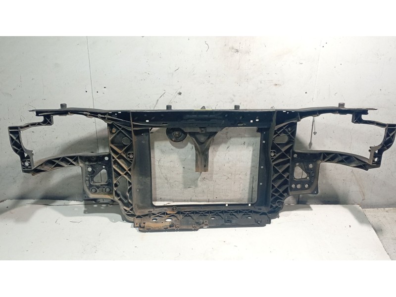 Recambio de panel frontal para hyundai getz (tb) 1.1 referencia OEM IAM   