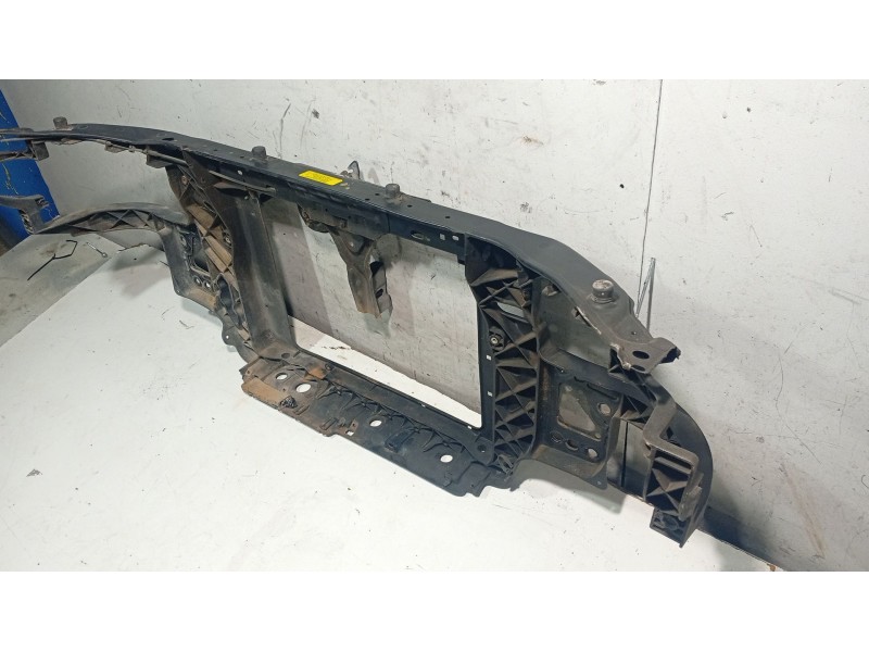 Recambio de panel frontal para hyundai getz (tb) 1.1 referencia OEM IAM   