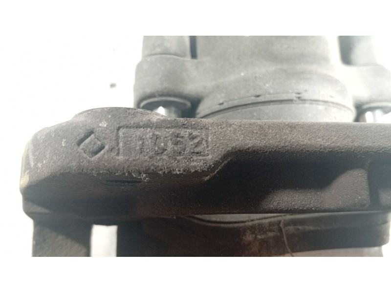 Recambio de pinza freno delantera izquierda para bmw 3 (e46) 330 d referencia OEM IAM   