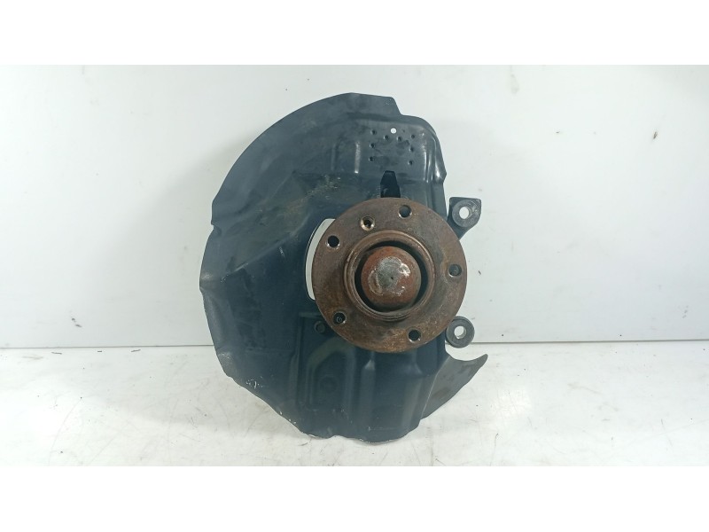 Recambio de mangueta delantera izquierda para bmw 3 (e46) 330 d referencia OEM IAM   
