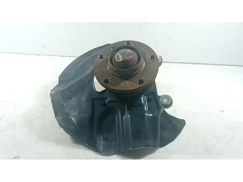 Recambio de mangueta delantera izquierda para bmw 3 (e46) 330 d referencia OEM IAM   